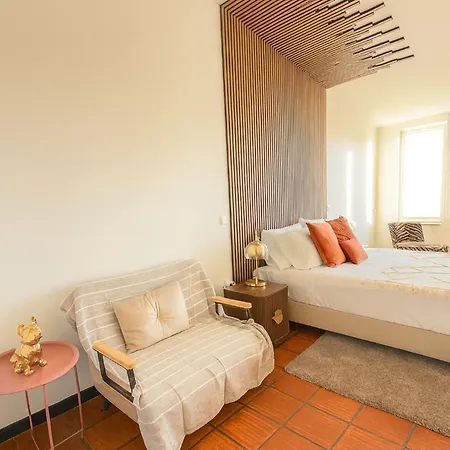 Davila Peixinho 204 3*