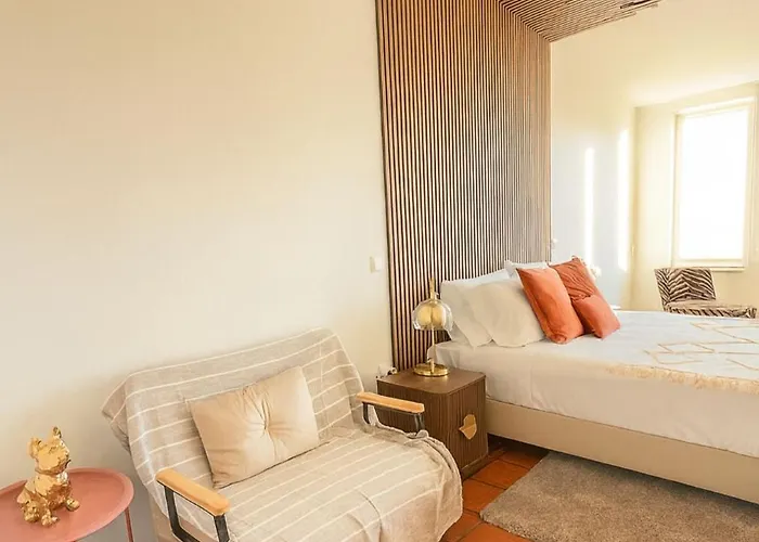 Davila Peixinho 204 3*